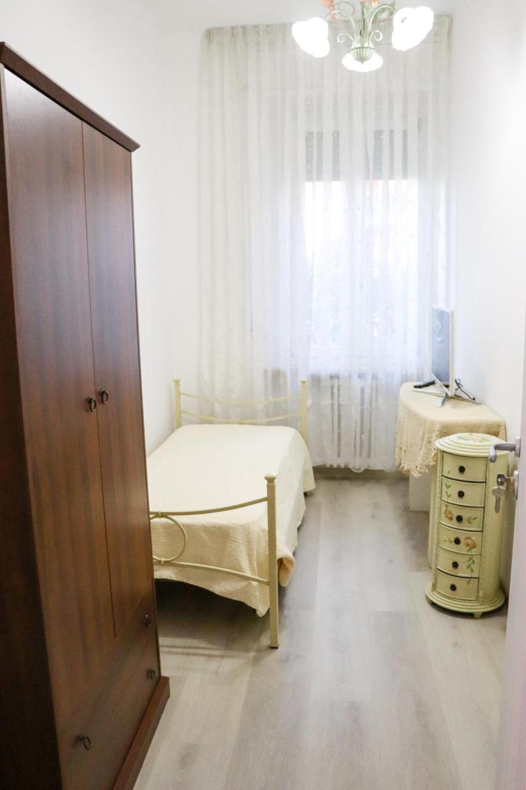 La Casa Di Piccoli Di Gabriele Martelli E Catia Pacetti - Appartamento Ancona Exterior foto